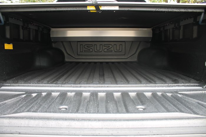 2025 Isuzu D-MAX X-TERRAIN