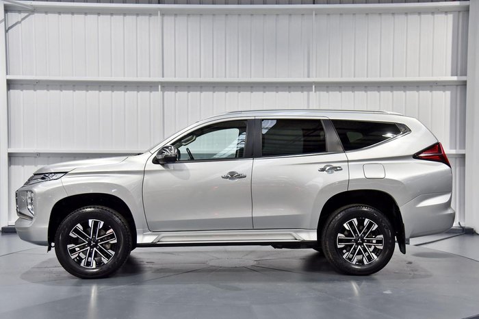 2021 Mitsubishi Pajero Sport
