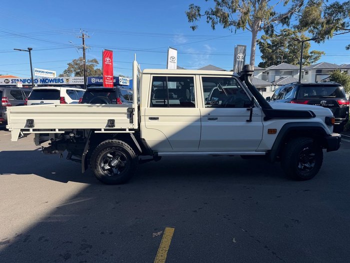 2024 Toyota Landcruiser GXL