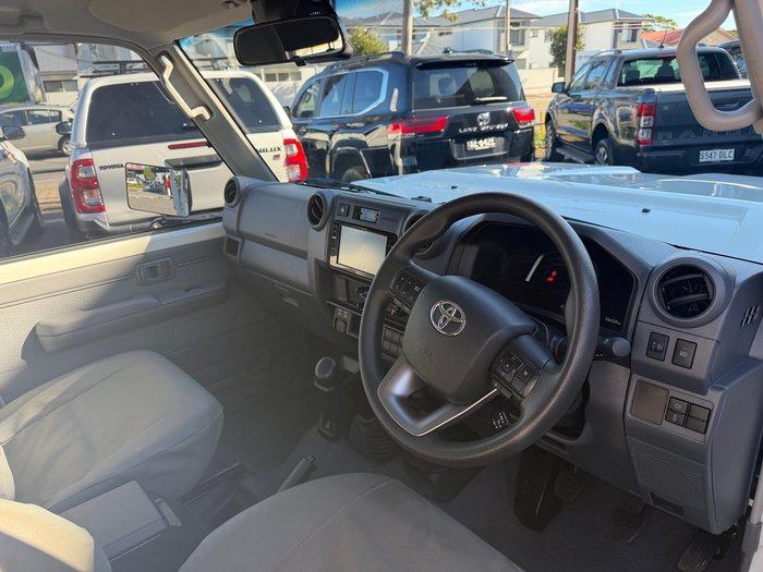 2024 Toyota Landcruiser GXL