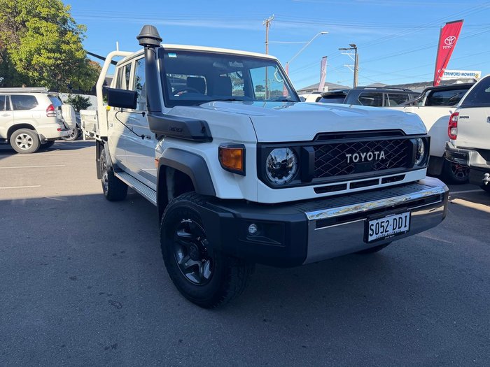 2024 Toyota Landcruiser GXL