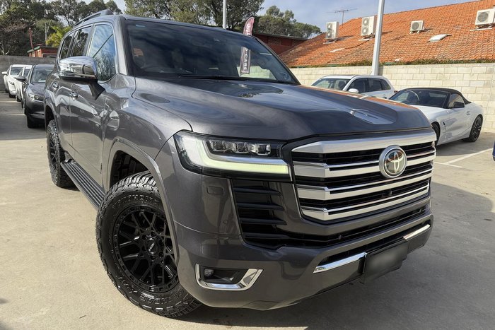 2022 Toyota Landcruiser