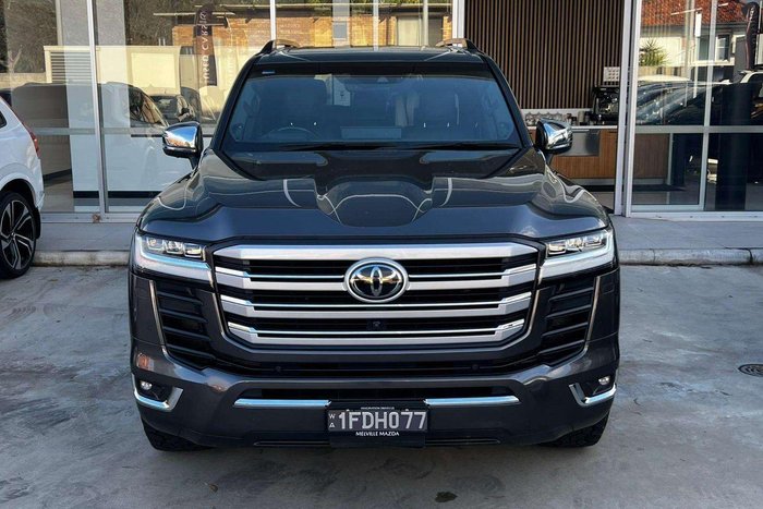 2022 Toyota Landcruiser Sahara ZX