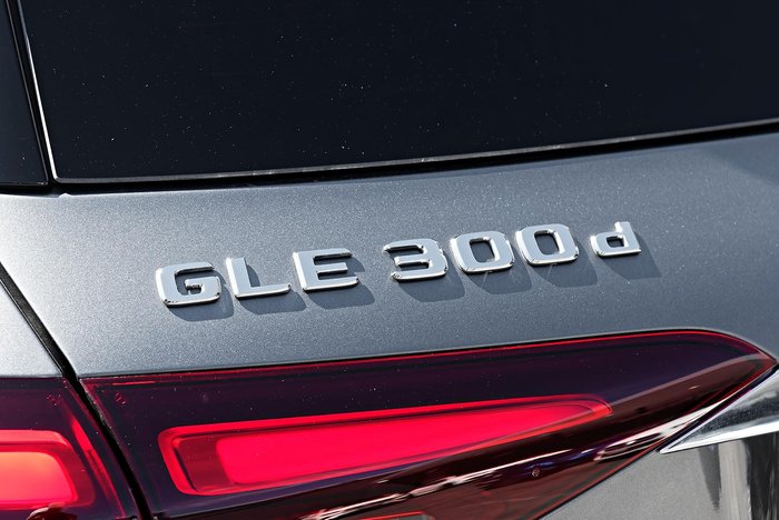 2025 Mercedes-Benz GLE-Class GLE300 d