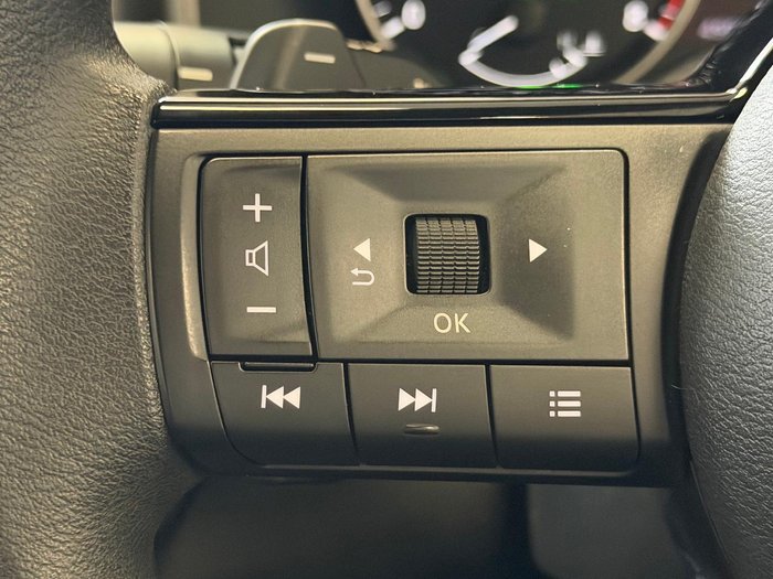2022 Nissan X-TRAIL ST
