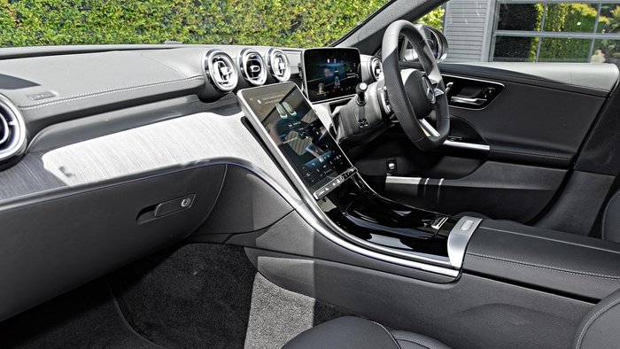 2026 Mercedes-Benz C-Class C200