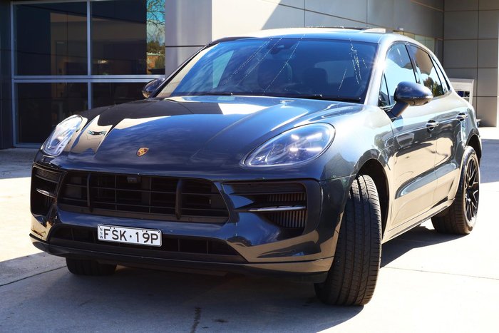 2020 Porsche Macan