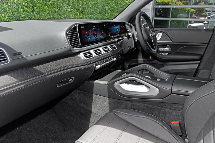 2025 Mercedes-Benz GLE-Class GLE300 d