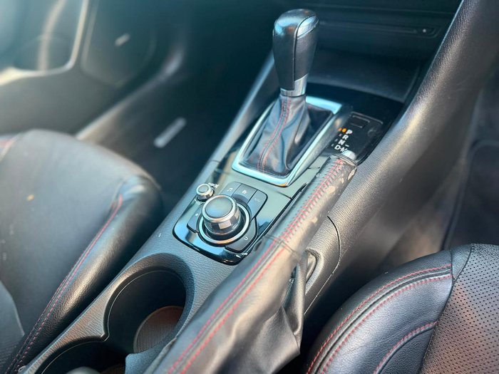 2015 Mazda 3 SP25 GT