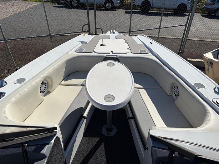 2026 QUINTREX 590 Freestyler Pro