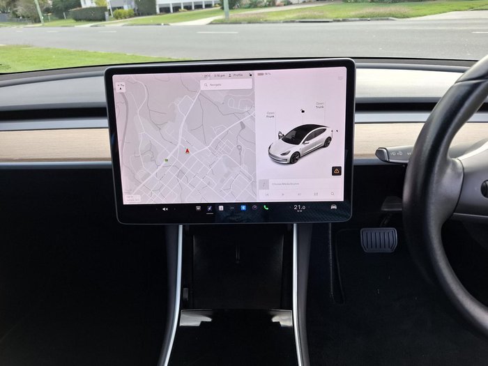 2019 Tesla Model 3 Standard Range Plus
