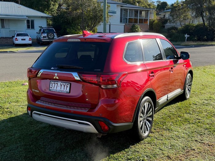 2018 Mitsubishi Outlander ES