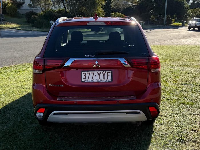 2018 Mitsubishi Outlander ES