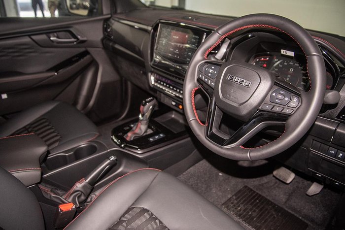 2026 Isuzu D-MAX X-TERRAIN