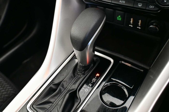 2024 Mitsubishi Eclipse Cross ES