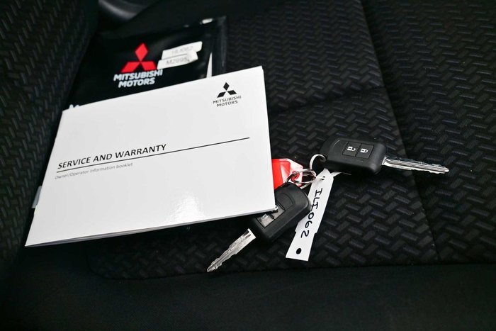 2024 Mitsubishi Eclipse Cross ES