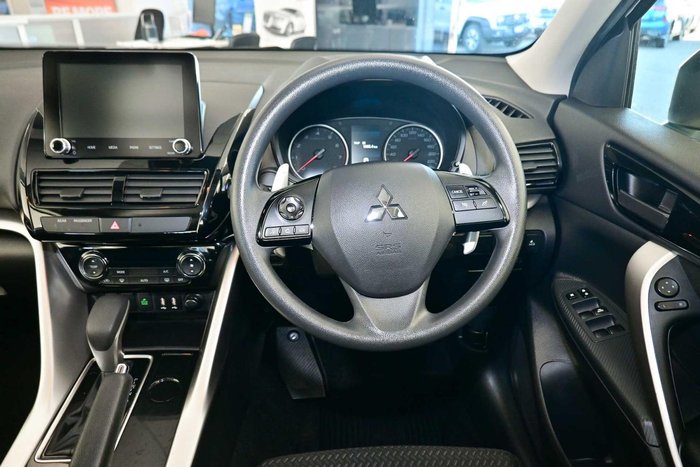2024 Mitsubishi Eclipse Cross ES