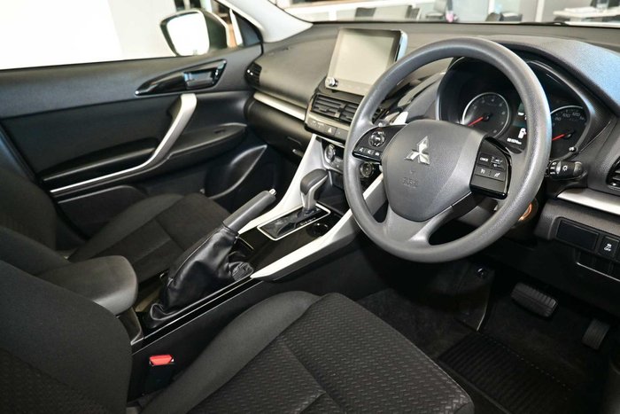 2024 Mitsubishi Eclipse Cross ES