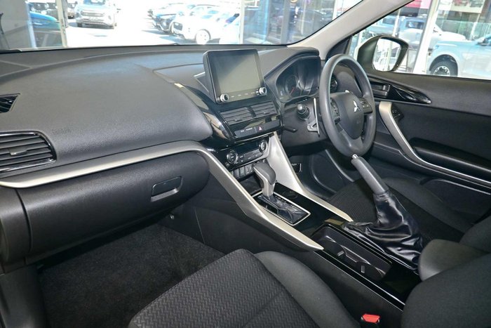 2025 Mitsubishi Eclipse Cross ES