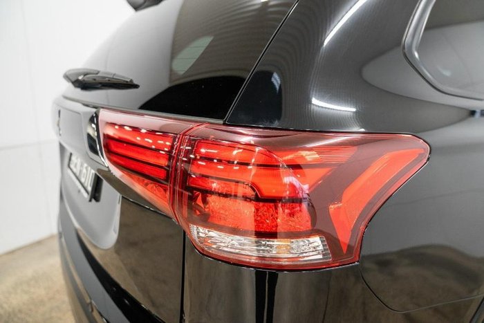 2019 Mitsubishi Outlander Black Edition