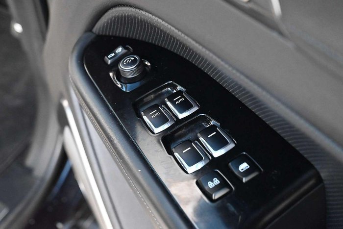2023 SsangYong Rexton Adventure