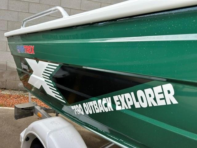 2026 QUINTREX F390 Outback Explorer