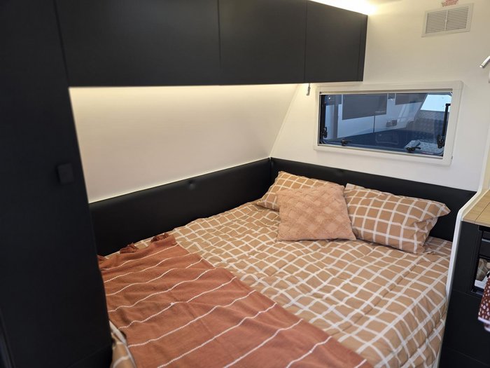 2025 New Age Caravans Manta Ray Embark Mr15e