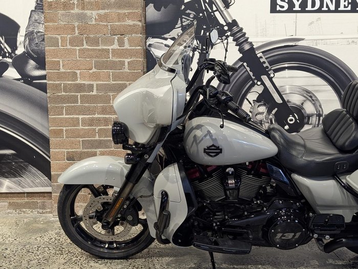 2021 Harley-Davidson CVO Limited 117 (FLHTKSE) Touring