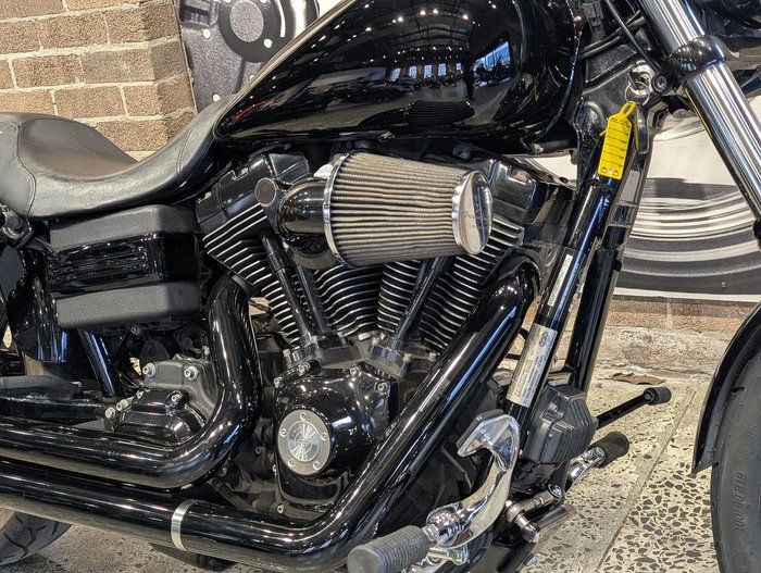2010 Harley-Davidson Dyna Super Glide 1584 (FXD) Dyna Black