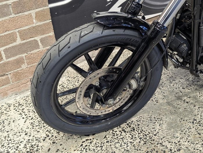 2010 Harley-Davidson Dyna Super Glide 1584 (FXD) Dyna Black