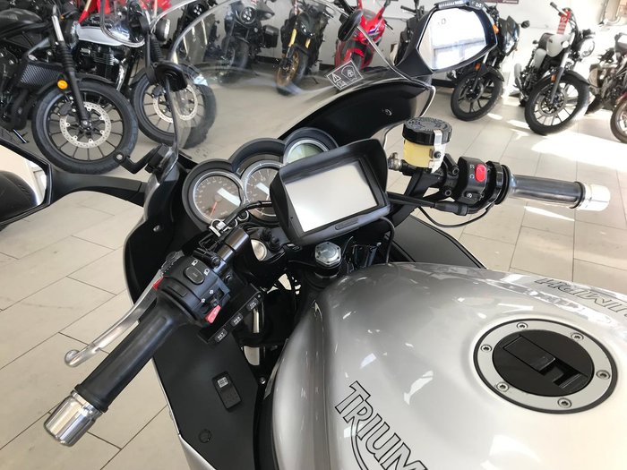 2011 Triumph Sprint GT