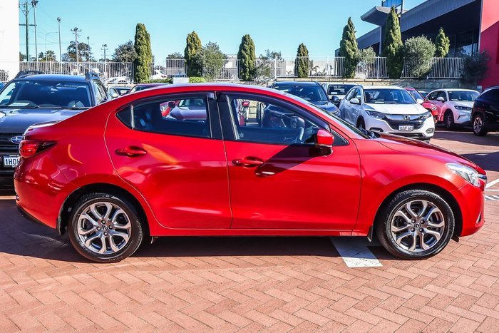 2017 Mazda 2 GT