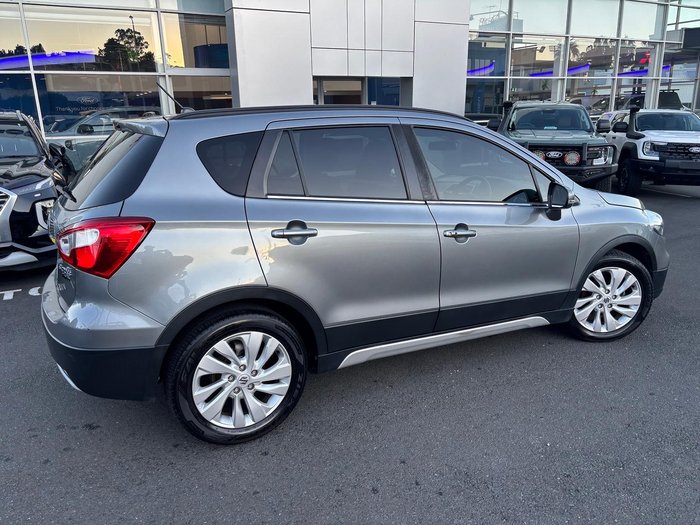 2017 Suzuki S-Cross Turbo
