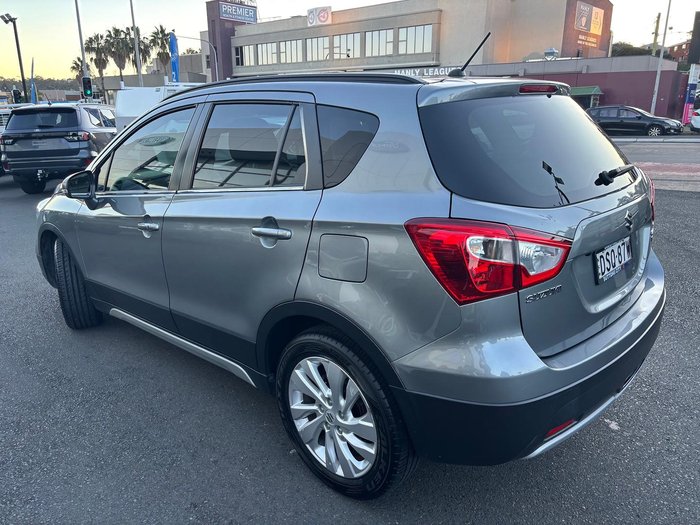 2017 Suzuki S-Cross Turbo