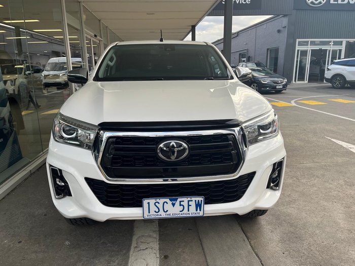 2020 Toyota Hilux SR5