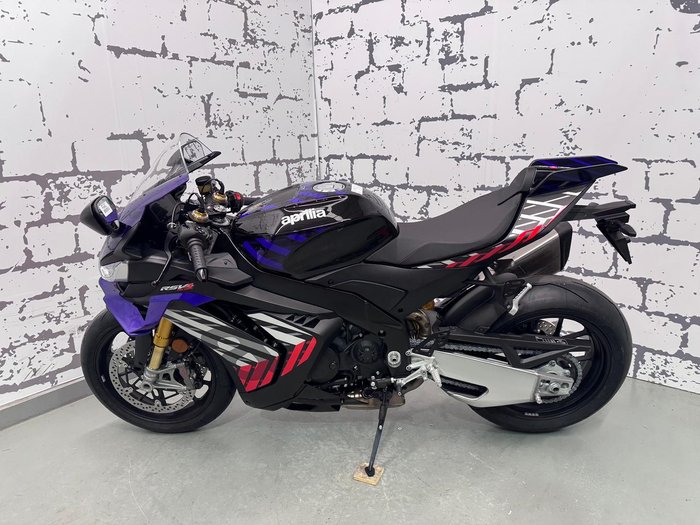 2025 Aprilia RSV4 1100 Factory RSV4 Purple