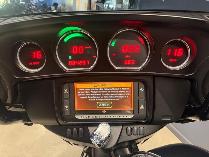 2015 Harley-Davidson Street Glide Special 103 (FLHXS) Touring Black
