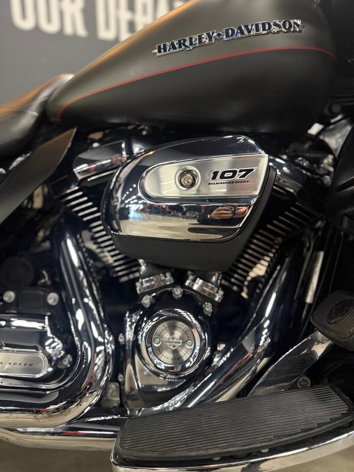 2018 Harley-Davidson Ultra Limited 107 (FLHTK) Touring Black