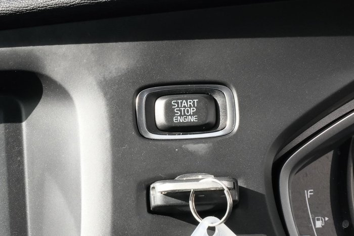 2015 Volvo V40 T3 Kinetic