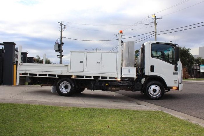 2012 Isuzu N Series NPR 200/275