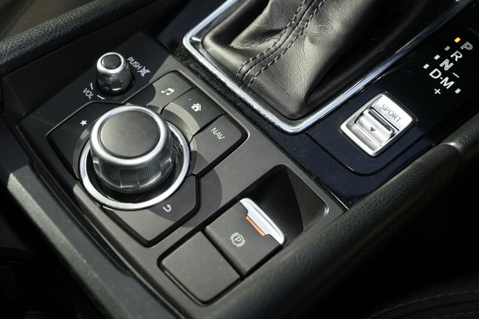 2016 Mazda 3 SP25