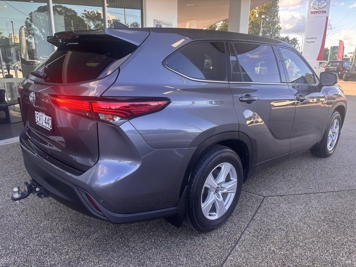 2022 Toyota Kluger
