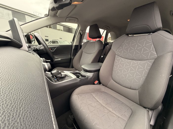 2020 Toyota RAV4 GXL