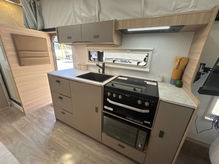 2026 JAYCO DISCOVERY 17.55-8.OB.DY-MY26