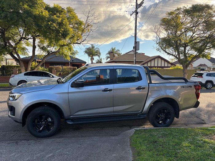 2026 Isuzu D-MAX X-RIDER MY25.5 4X4 Dual Range Mercury Silver