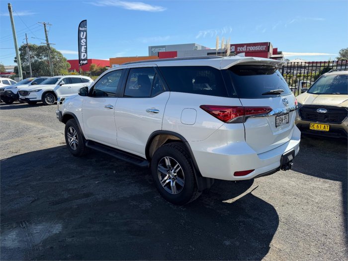 2015 TOYOTA FORTUNER GXL