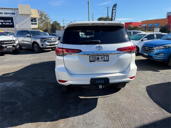 2015 TOYOTA FORTUNER GXL