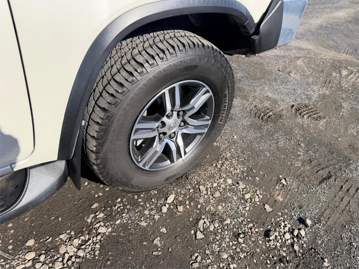2015 TOYOTA FORTUNER GXL