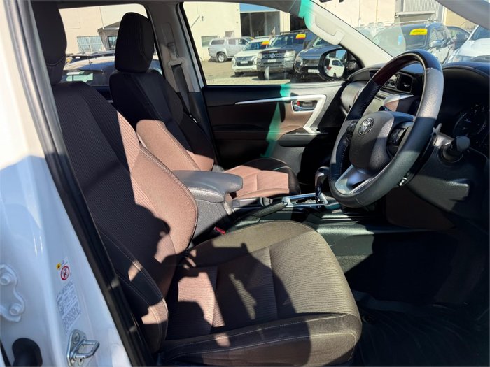 2015 TOYOTA FORTUNER GXL
