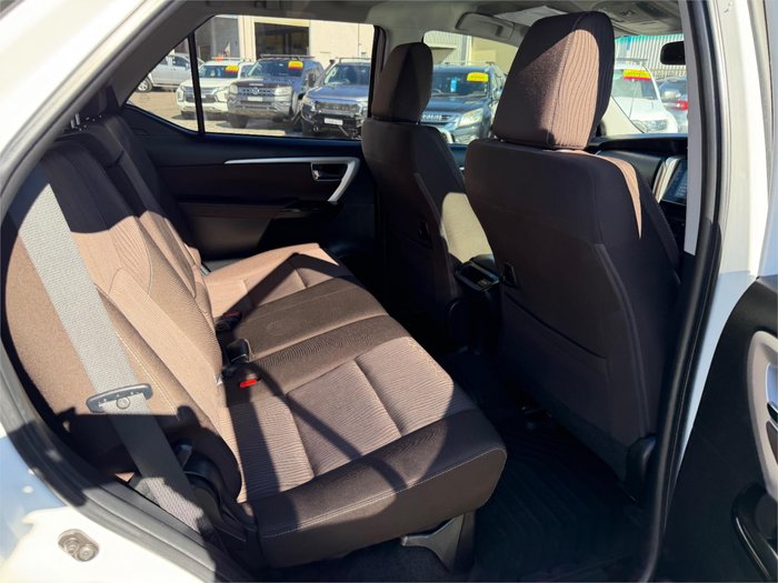 2015 TOYOTA FORTUNER GXL